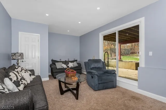 $549,900 | 7 Dover-Milton Road, Oak Ridge, NJ 07438