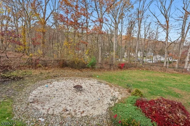 $549,900 | 7 Dover-Milton Road, Oak Ridge, NJ 07438