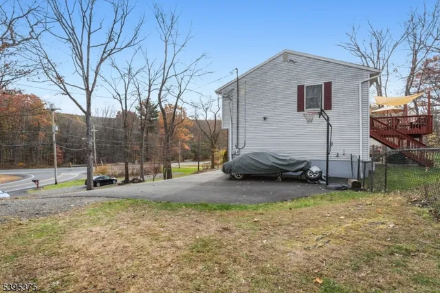 $549,900 | 7 Dover-Milton Road, Oak Ridge, NJ 07438