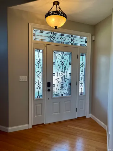 $855,900 | 1620 Colonial Drive, Rochester, IN 46975