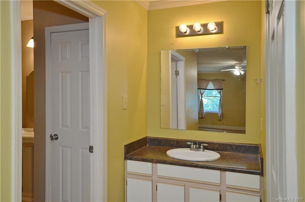 1163 Camp Branch Road Waynesville, NC 28786 - Photo 14 of 21 Gallery Image 14