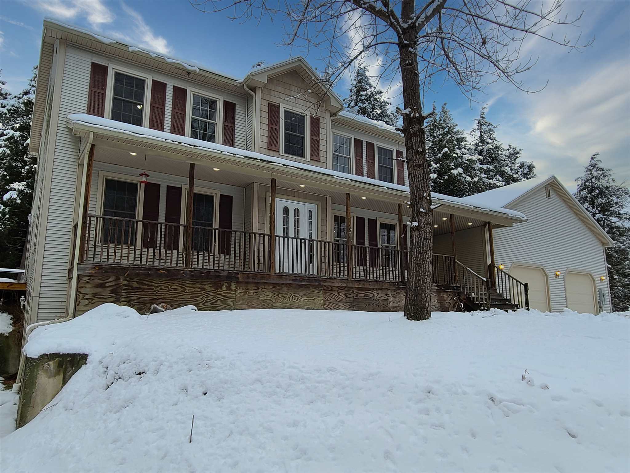 40 Talcott Road Westford, VT 05494 - Photo 1 of 34 Gallery Image 1
