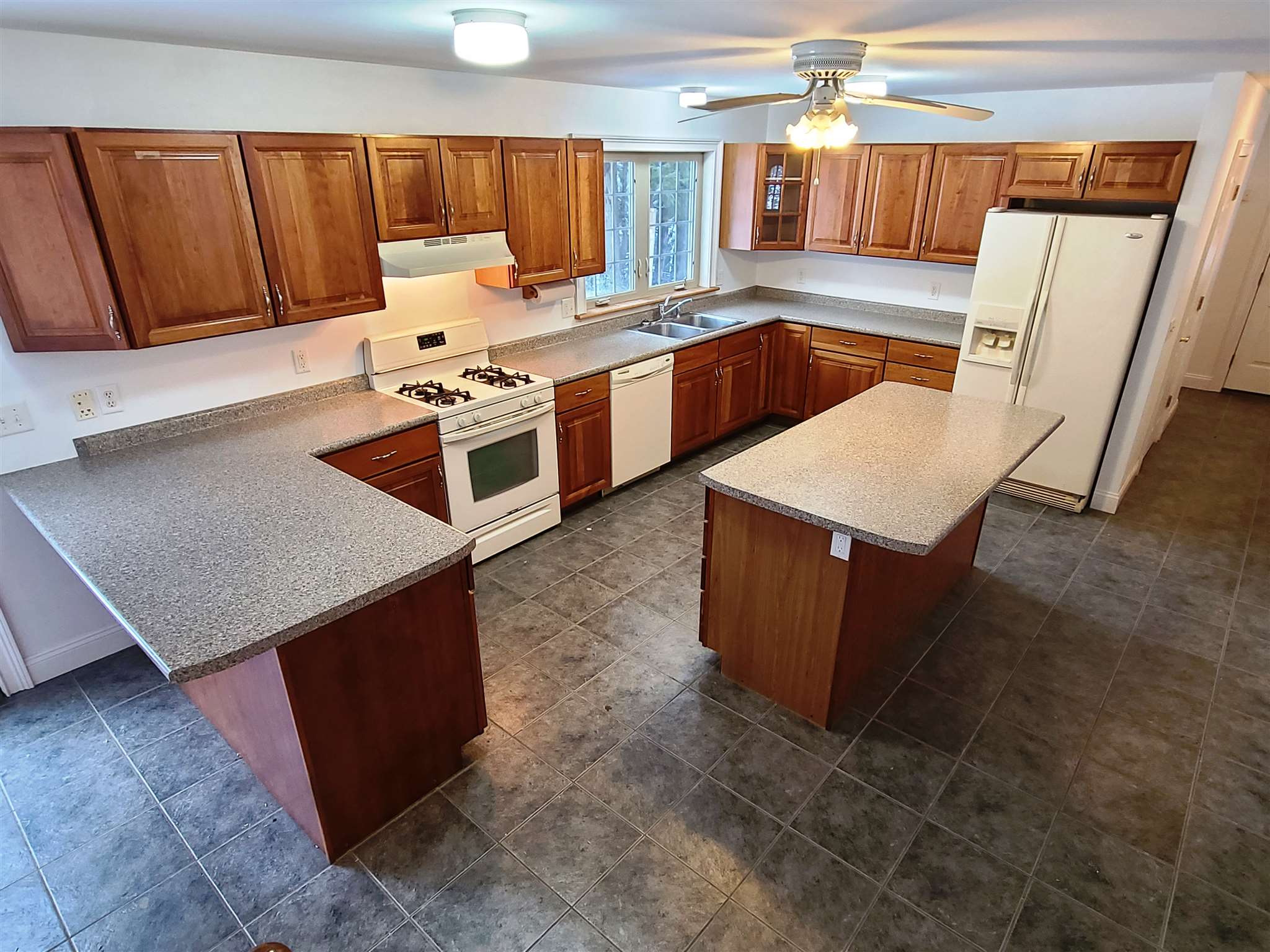 40 Talcott Road Westford, VT 05494 - Photo 10 of 34 Gallery Image 10