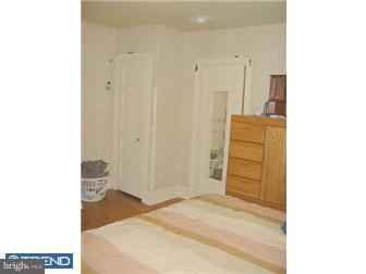 68 Sunshine Road Upper Darby, PA 19082 - Photo 8 of 12 Bedroom - Main