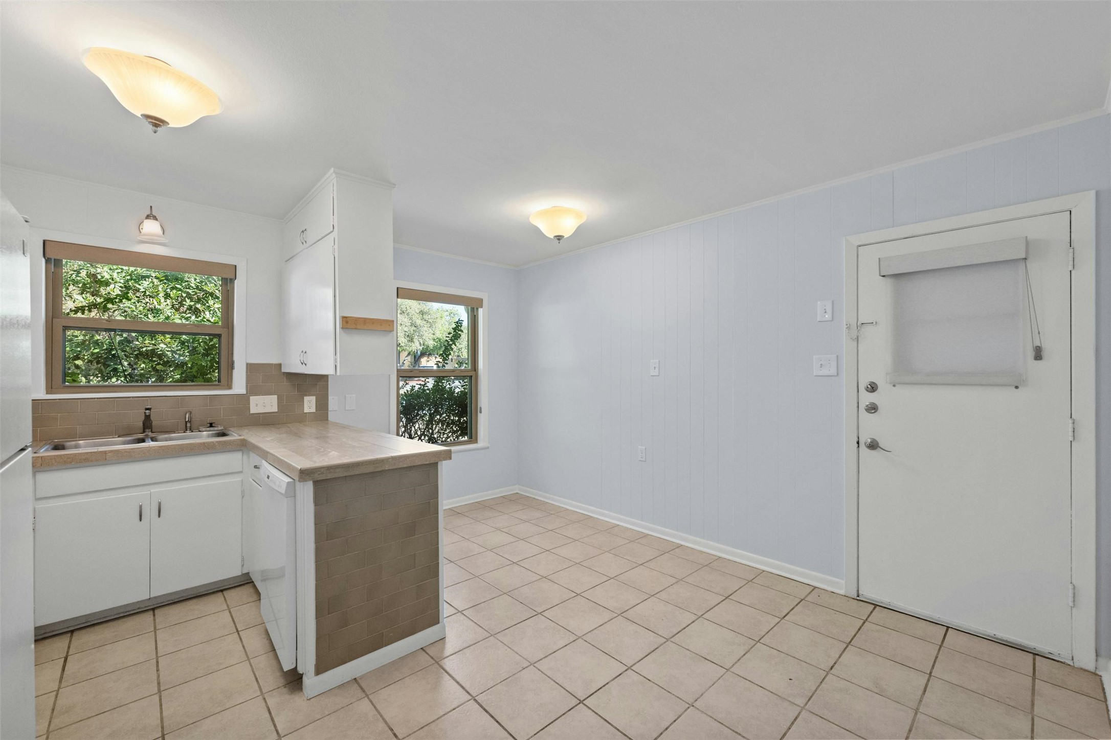 3713 Menchaca Road, Unit A Austin, TX 78704 - Photo 8 of 26