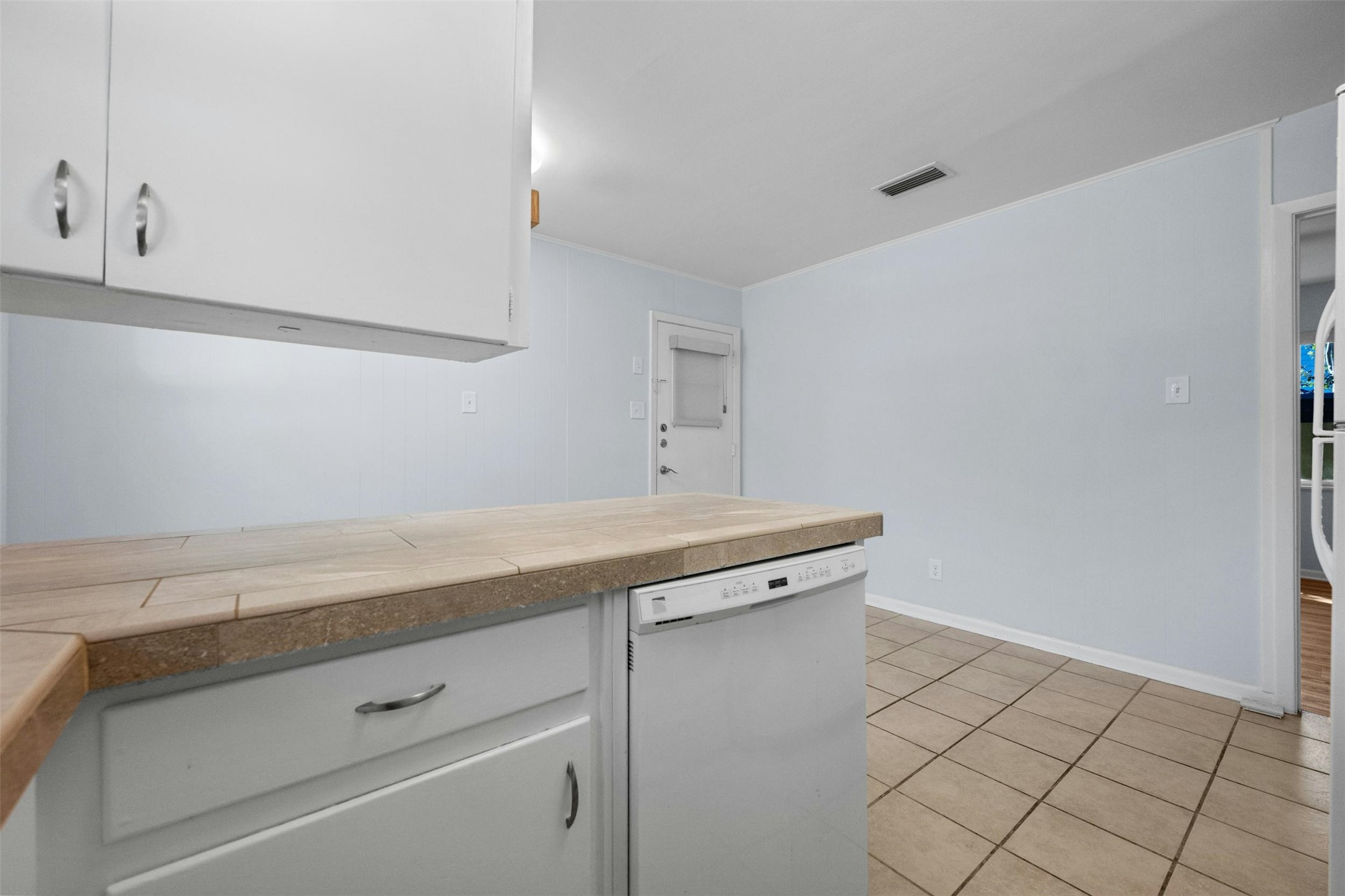 3713 Menchaca Road, Unit A Austin, TX 78704 - Photo 9 of 26