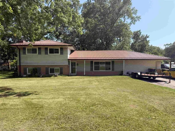$234,900 | 4622 Lake Avenue, Fort Wayne, IN 46815