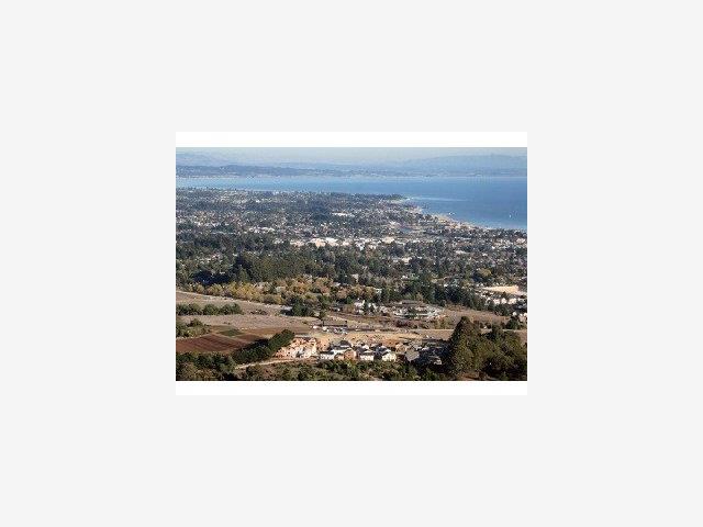 406 Ranch View Road, Unit 7 Santa Cruz, CA 95064 - Photo 1 of 9 Gallery Image 1