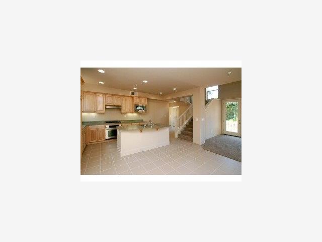 406 Ranch View Road, Unit 7 Santa Cruz, CA 95064 - Photo 6 of 9 Gallery Image 6