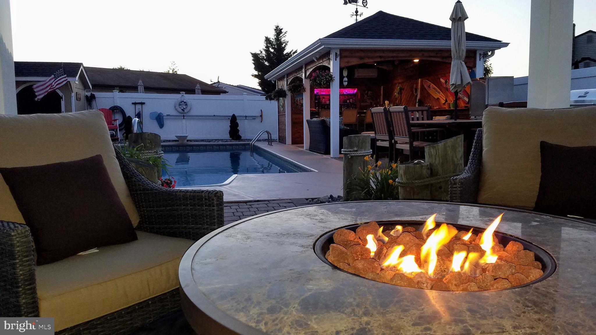 2 Craig Road New Castle, DE 19720 - Photo 23 of 34 gazebo
