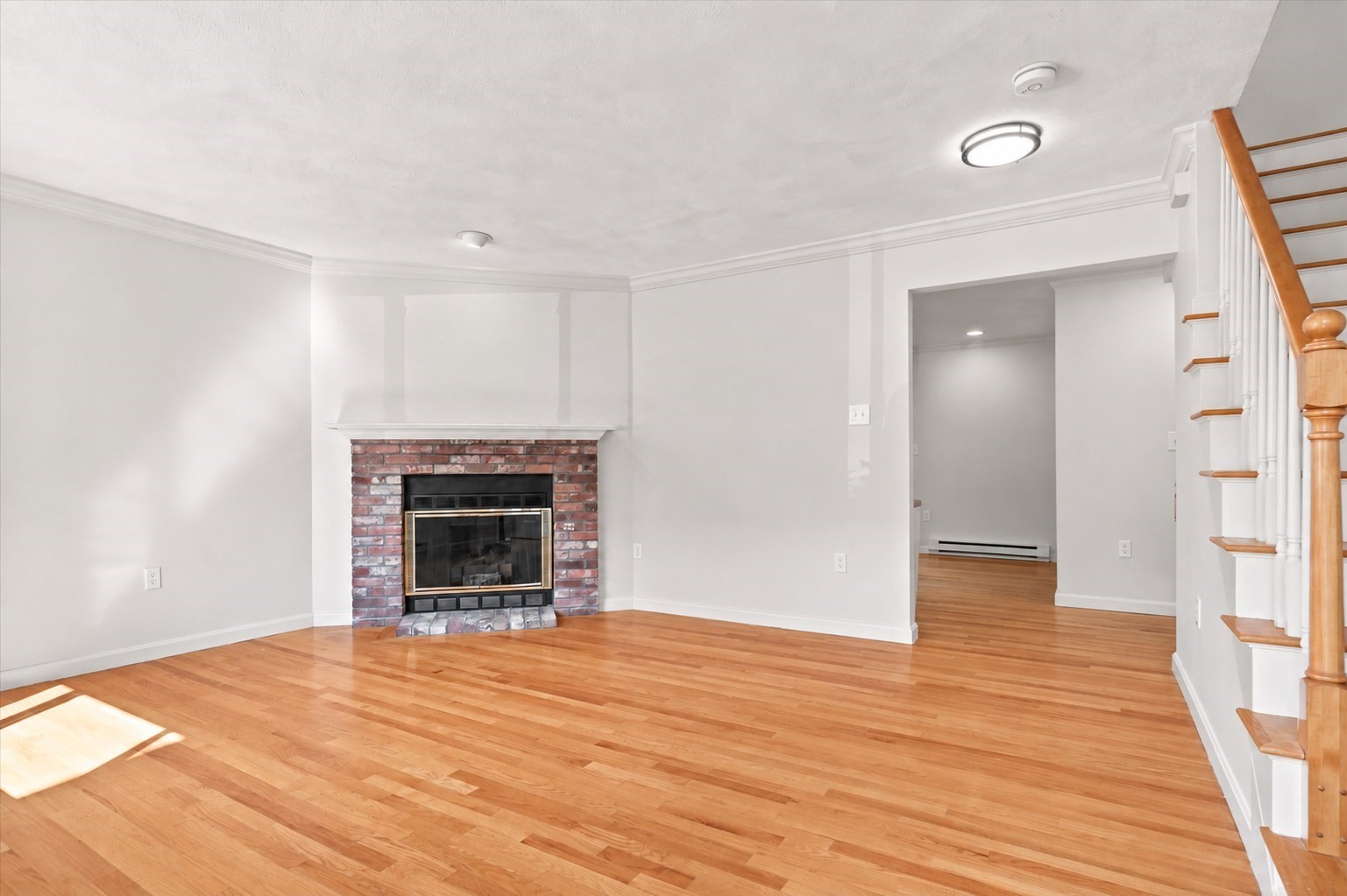 4 Erick Road, Unit 102 Mansfield, MA 02048 - Photo 3 of 16 Gallery Image 3