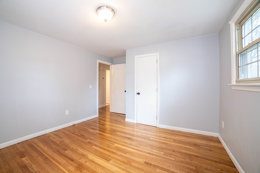 6 Boston Drive Shrewsbury, MA 01545 - Photo 18 of 29