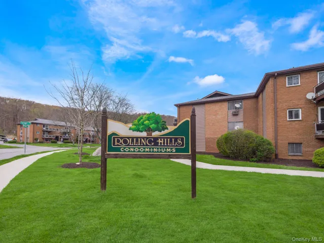 $1,900 | 27 Tanager Road, Unit 2701, Monroe, NY 10950