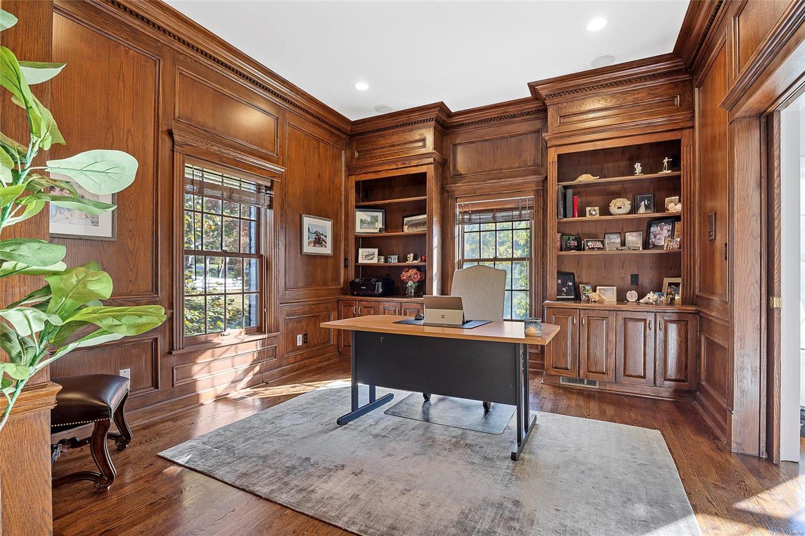 4 Countryside Lane Frontenac, MO 63131 - Photo 15 of 51