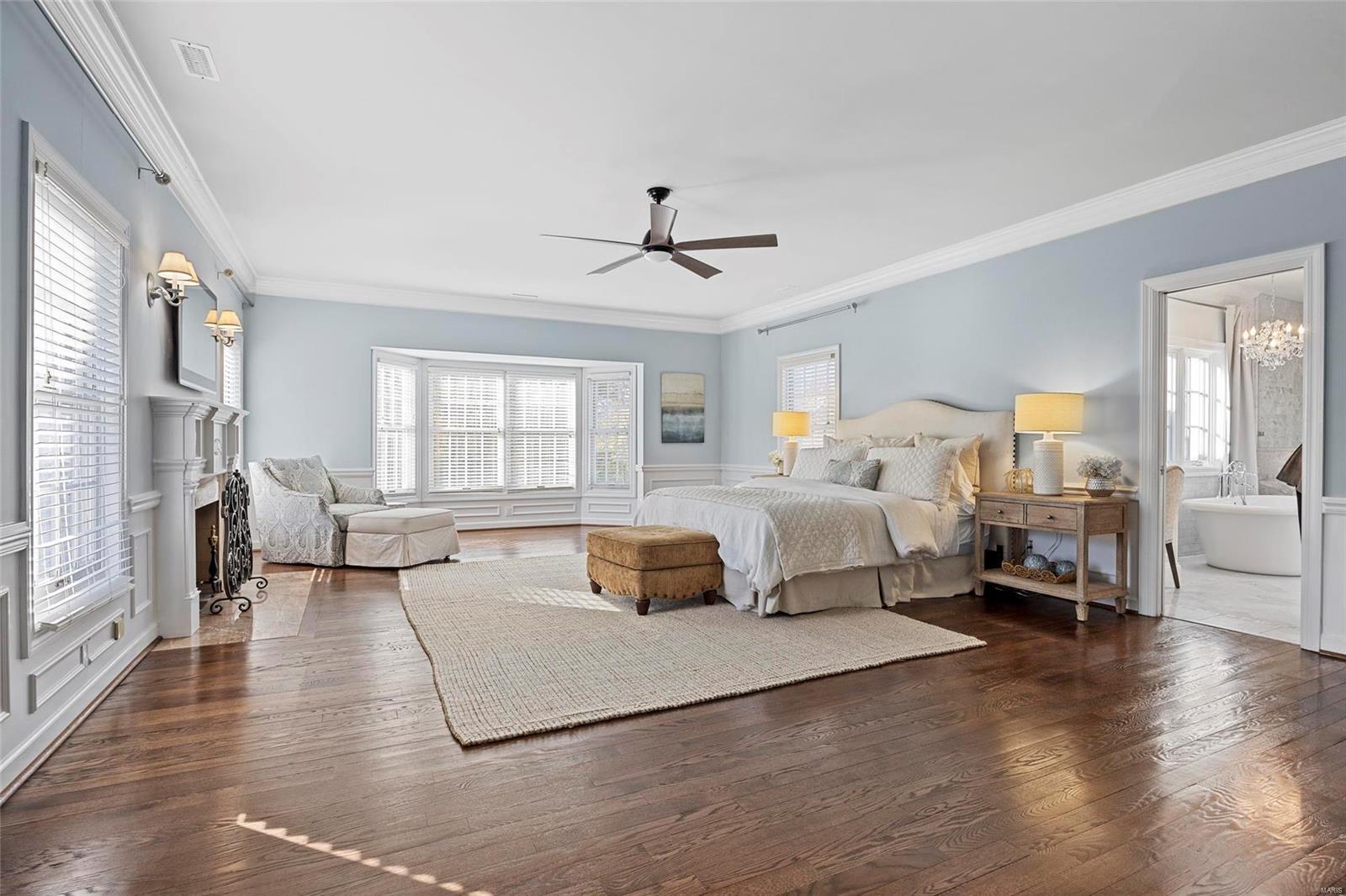 4 Countryside Lane Frontenac, MO 63131 - Photo 23 of 51