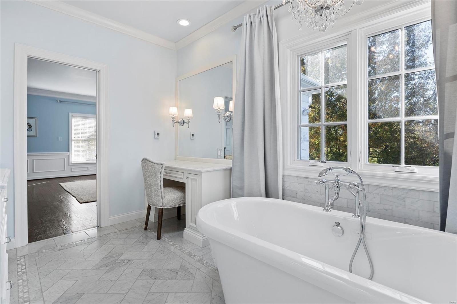 4 Countryside Lane Frontenac, MO 63131 - Photo 26 of 51