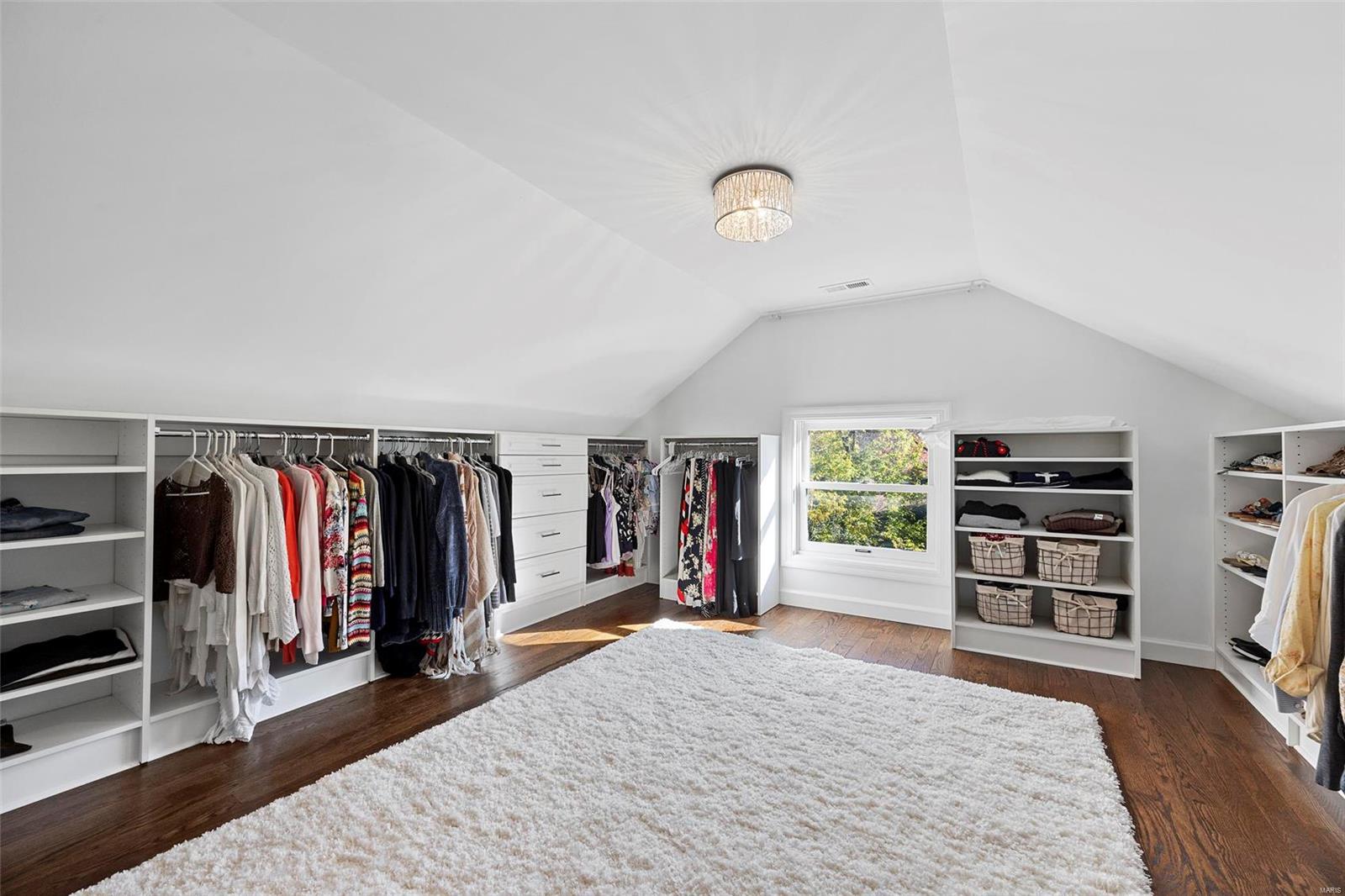 4 Countryside Lane Frontenac, MO 63131 - Photo 28 of 51