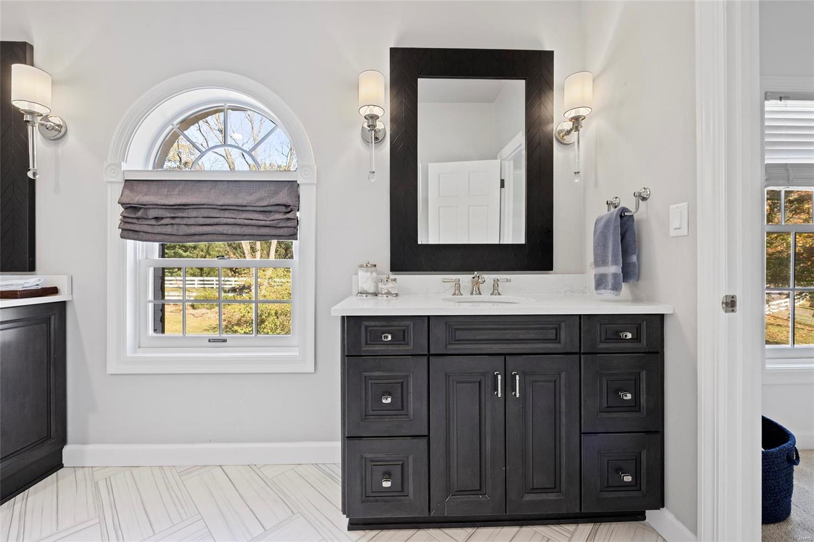 4 Countryside Lane Frontenac, MO 63131 - Photo 32 of 51