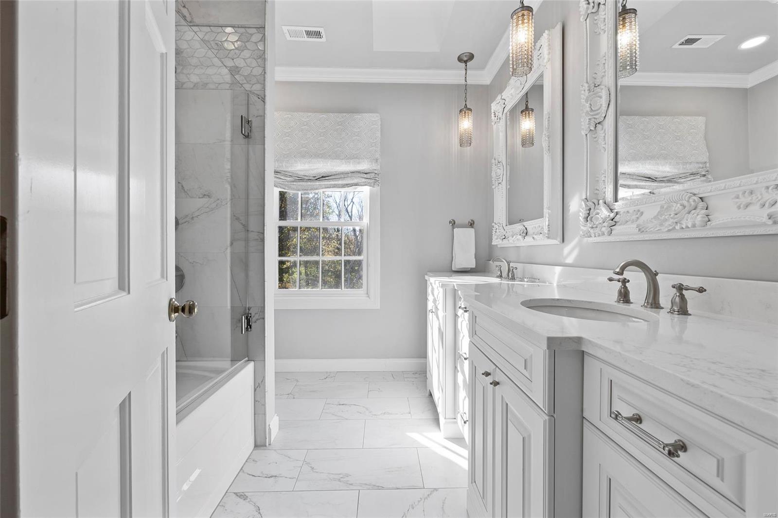 4 Countryside Lane Frontenac, MO 63131 - Photo 38 of 51