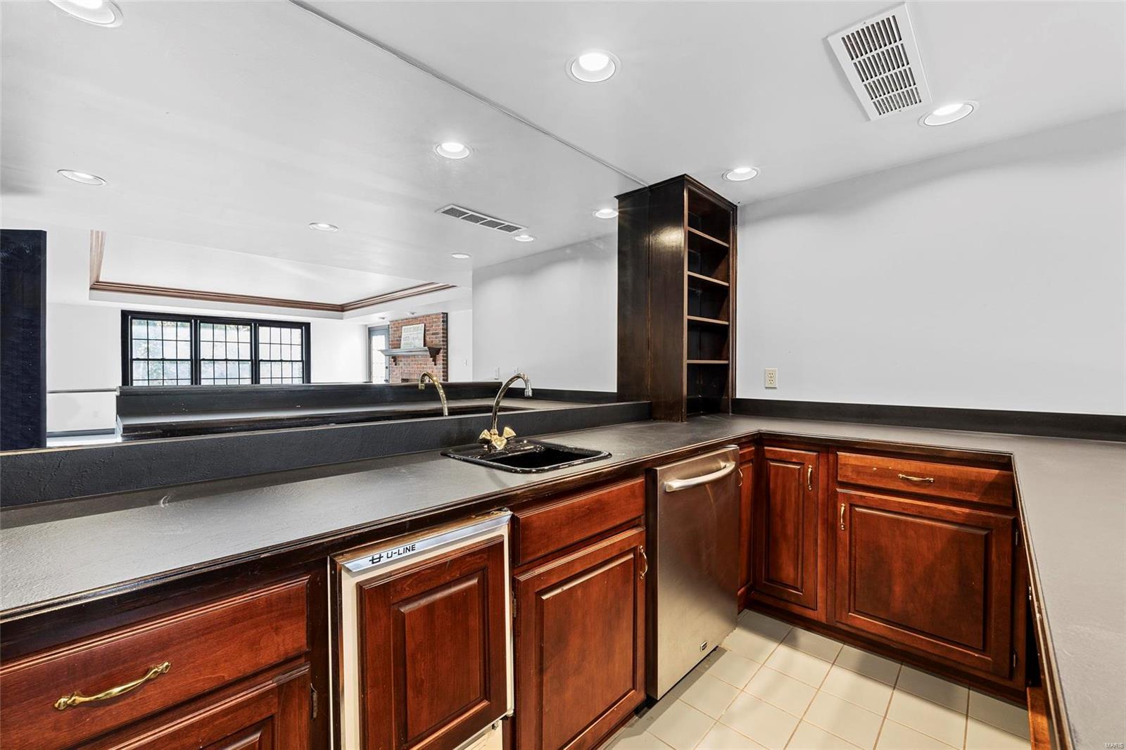 4 Countryside Lane Frontenac, MO 63131 - Photo 43 of 51