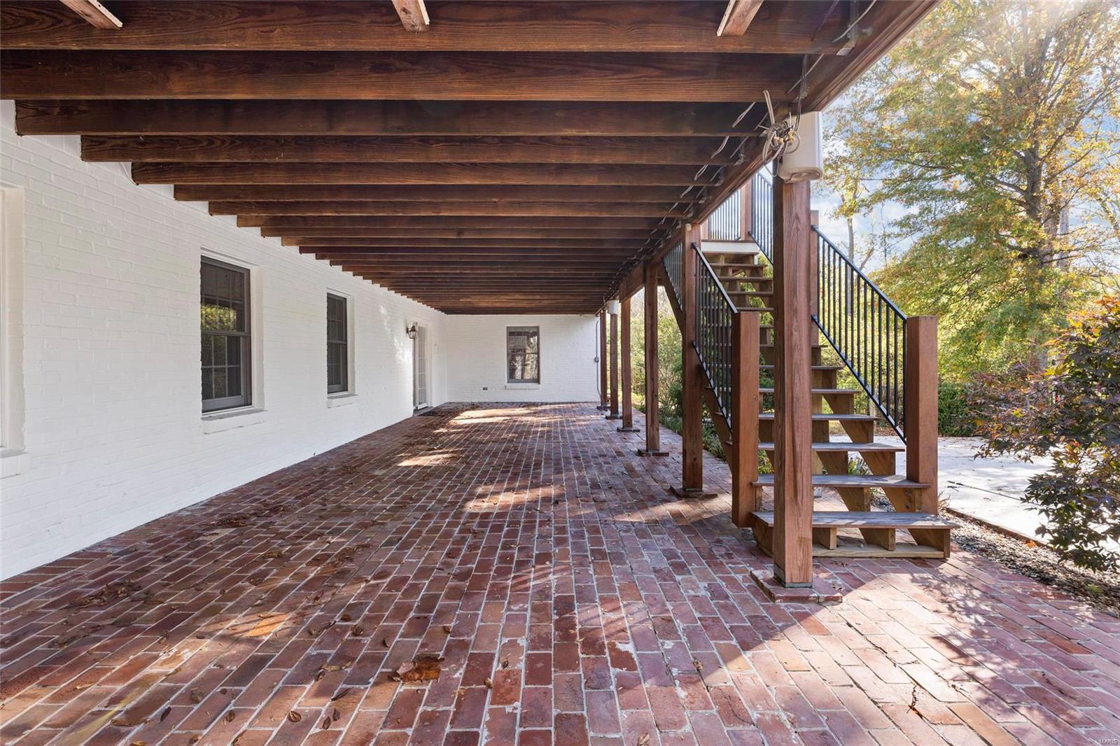 4 Countryside Lane Frontenac, MO 63131 - Photo 46 of 51