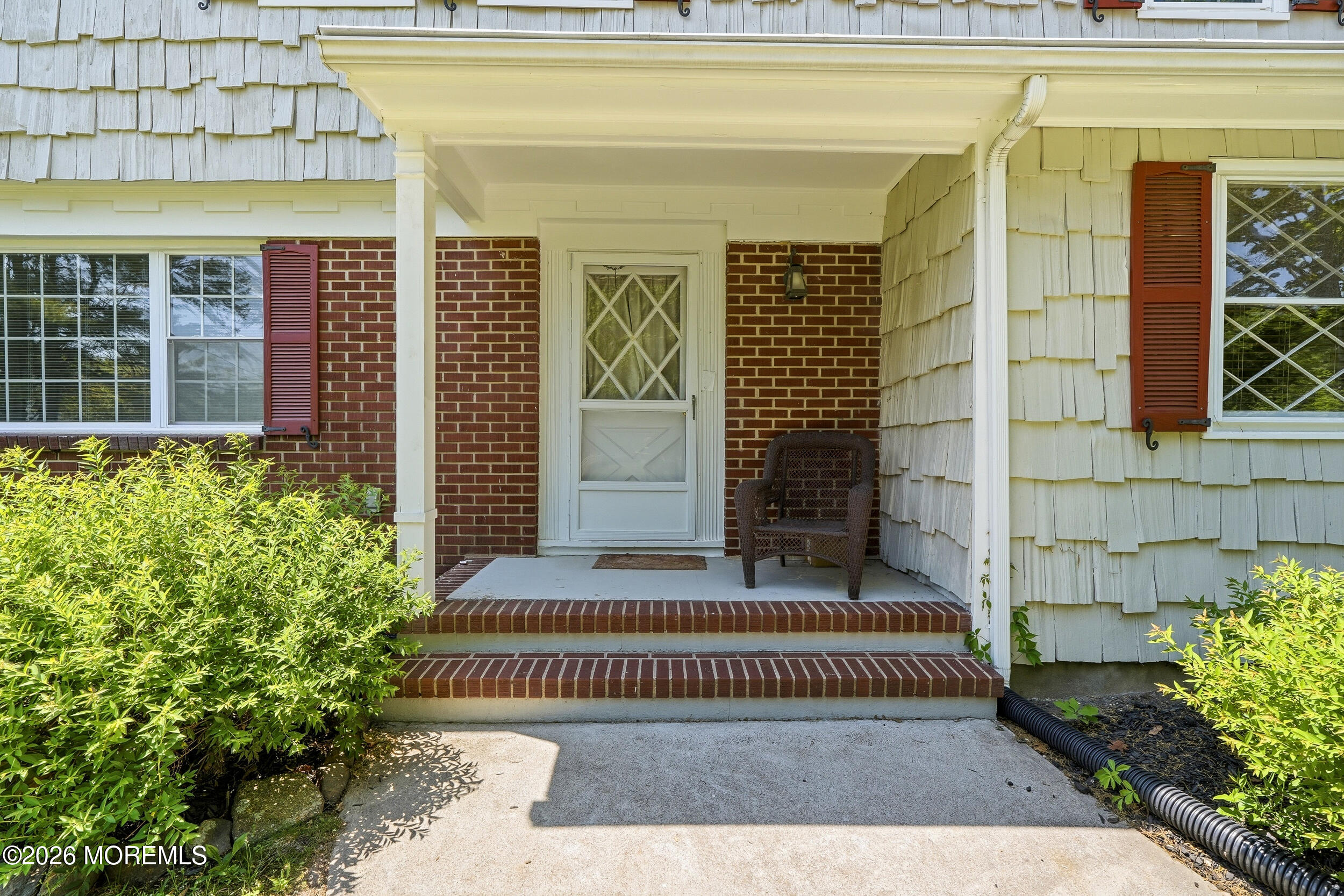 11 Jumping Brook Road Neptune Township, NJ 07753 - Photo 7 of 41 035