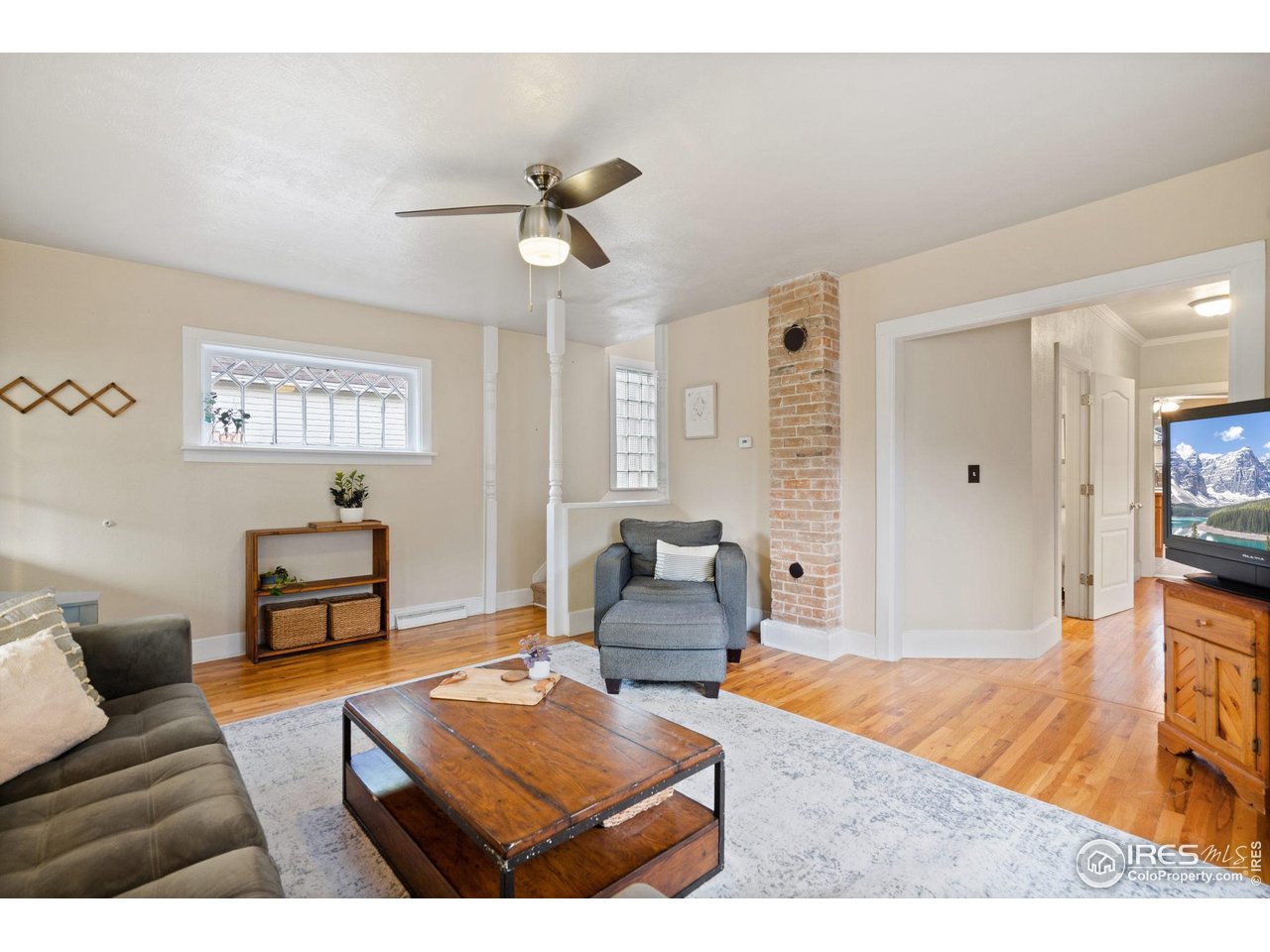 322 Maple Avenue Eaton, CO 80615 - Photo 5 of 25 Living Room