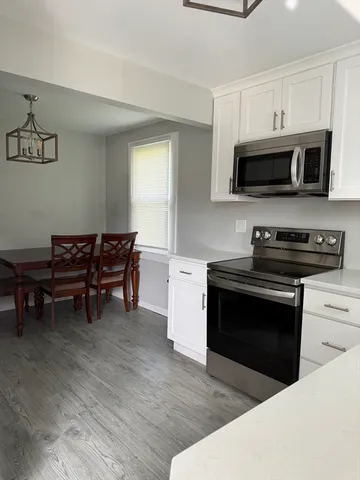 $2,000 | 8 Greylock Street, Westfield, MA 01085