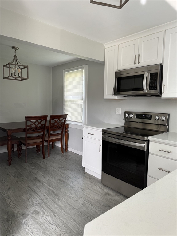 8 Greylock Street Westfield, MA 01085 - Photo 8 of 10