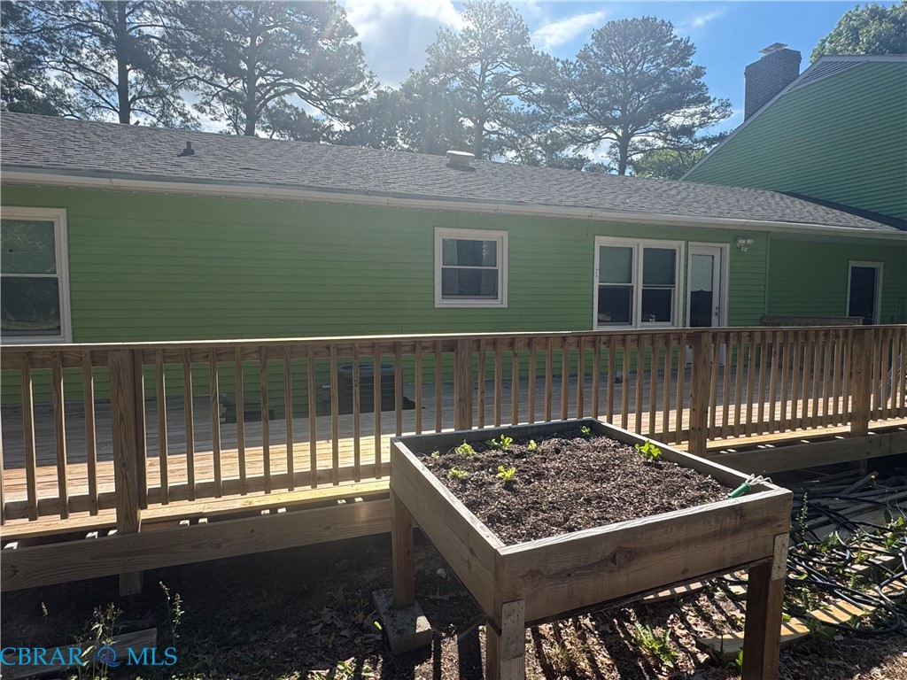 2866 Severn Wharf Road Hayes, VA 23072 - Photo 6 of 10