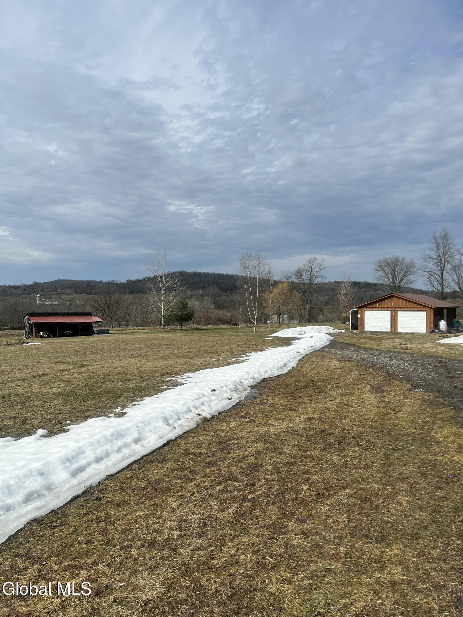 47 Valley View Way Hebron, NY 12865 - Photo 8 of 22 IMG_0525