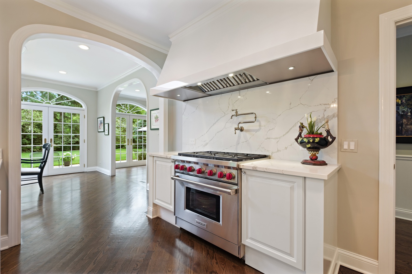 1075 Hill Road Winnetka, IL 60093 - Photo 11 of 40