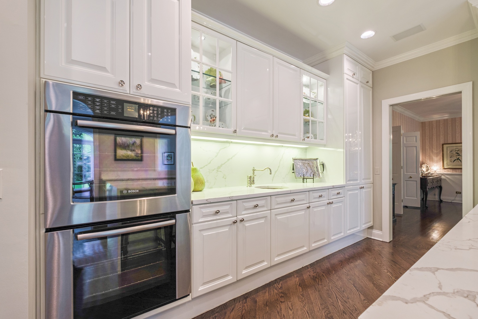 1075 Hill Road Winnetka, IL 60093 - Photo 12 of 40