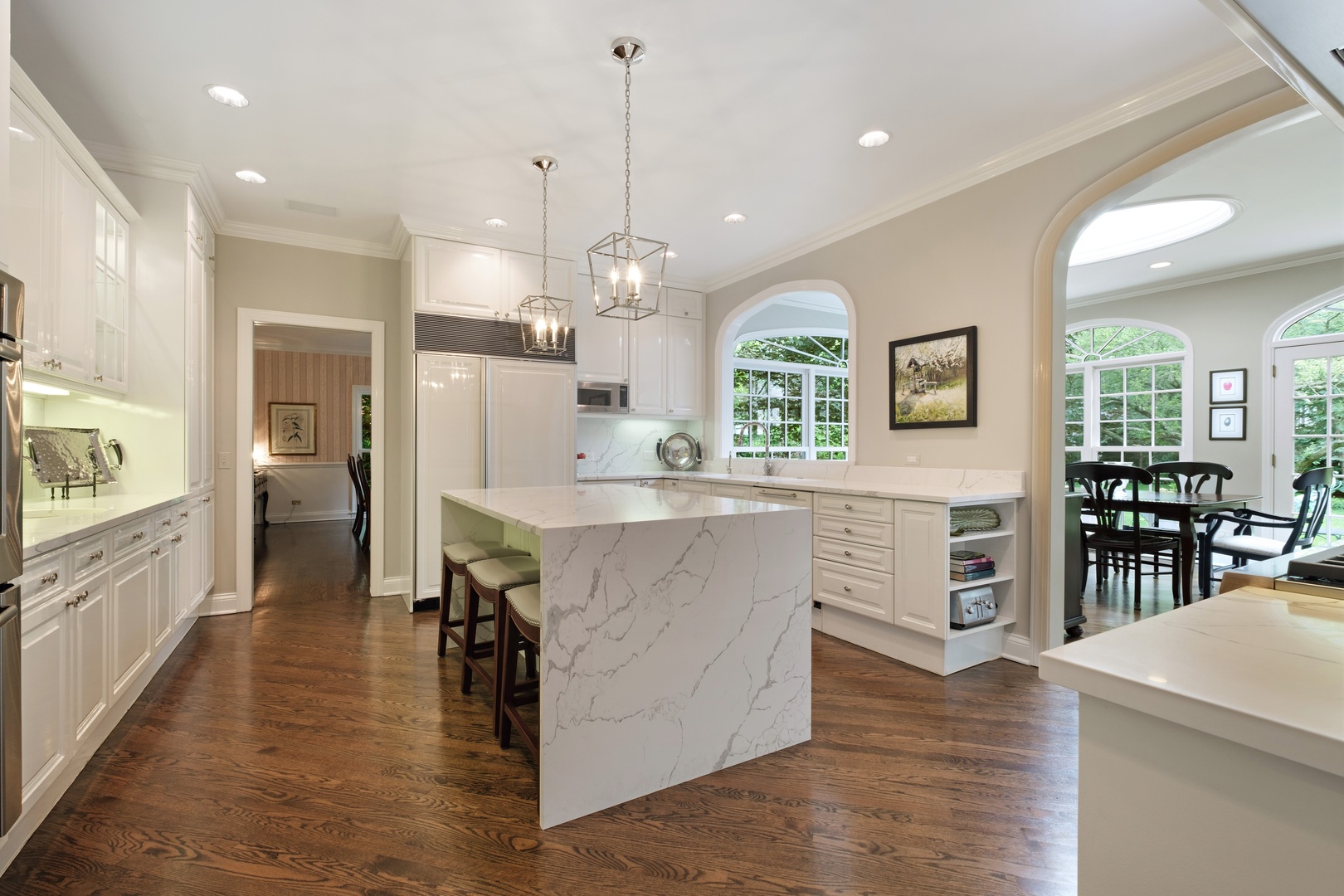 1075 Hill Road Winnetka, IL 60093 - Photo 13 of 40