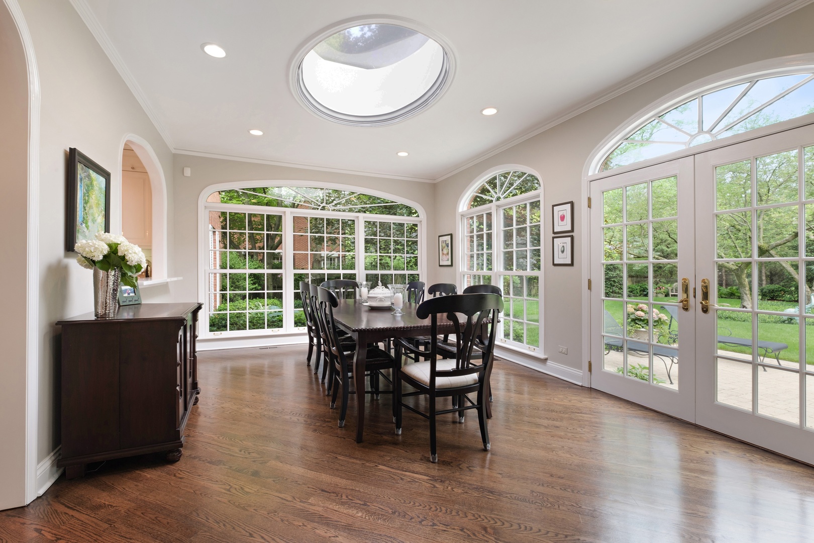 1075 Hill Road Winnetka, IL 60093 - Photo 15 of 40