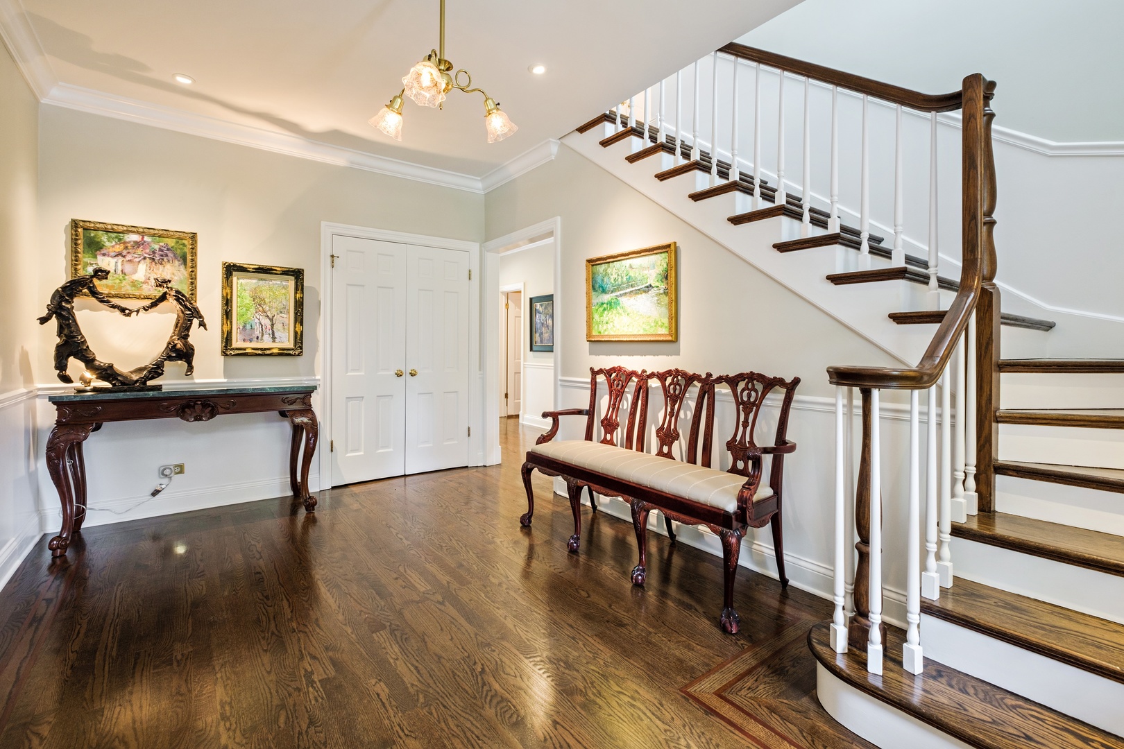 1075 Hill Road Winnetka, IL 60093 - Photo 3 of 40