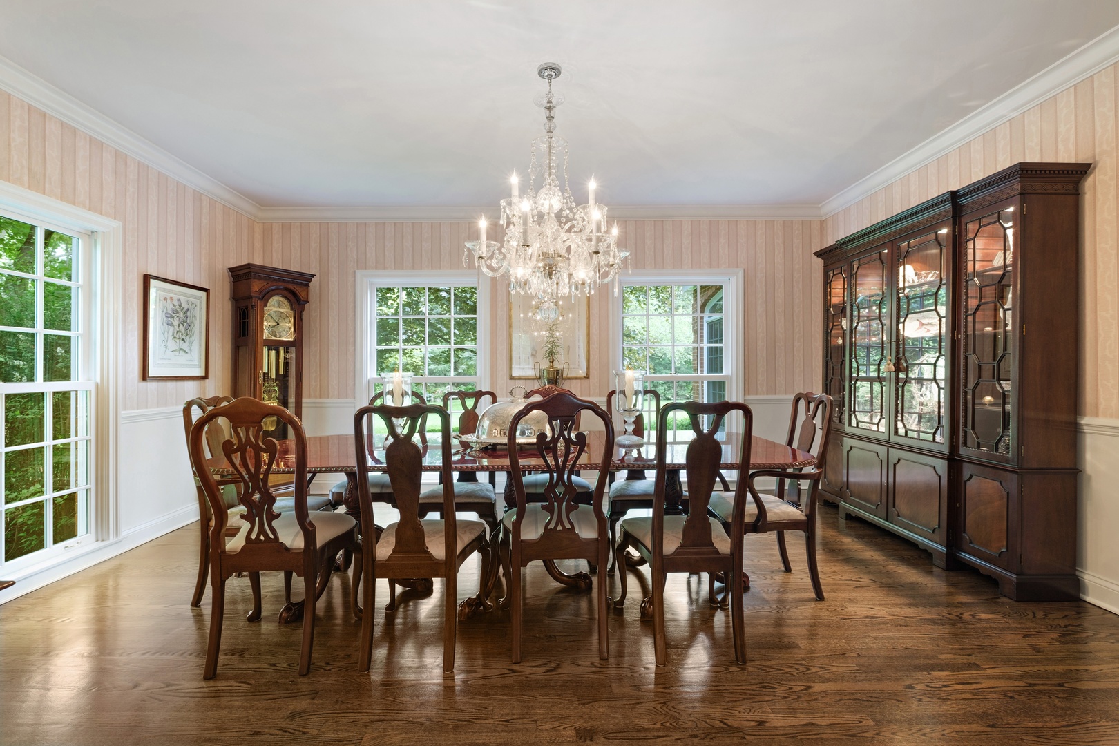 1075 Hill Road Winnetka, IL 60093 - Photo 8 of 40