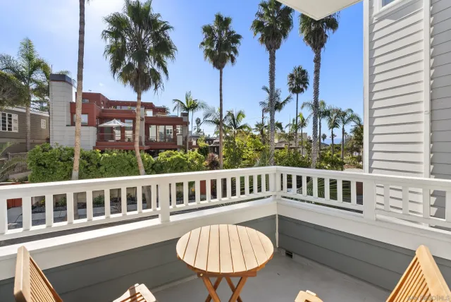 $3,595,000 | 247-249 Playa Del Norte Street, La Jolla, CA 92037