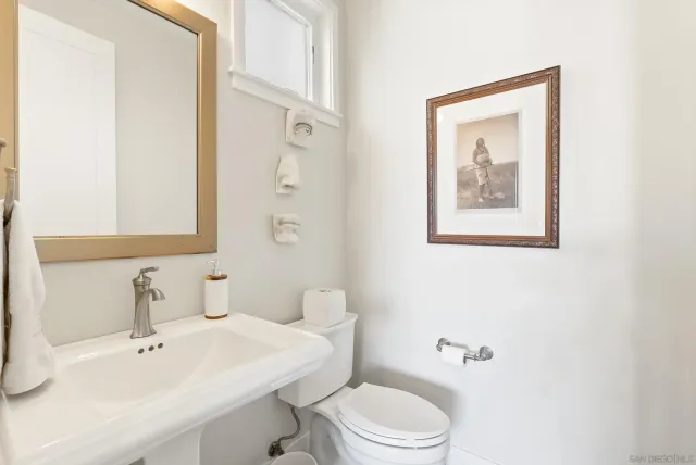 $3,595,000 | 247-249 Playa Del Norte Street, La Jolla, CA 92037