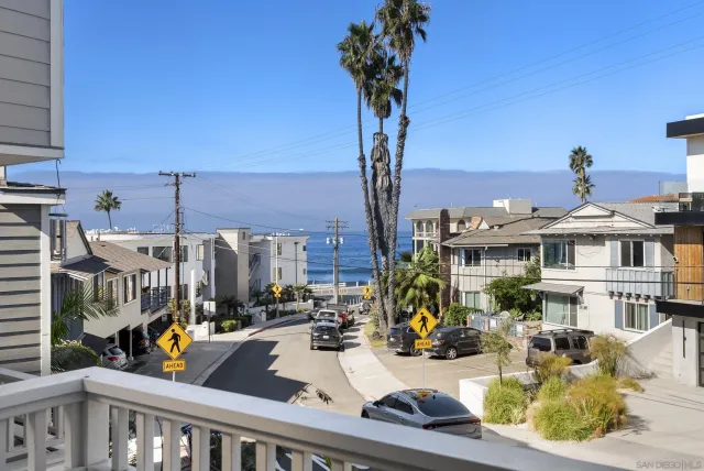 $3,595,000 | 247-249 Playa Del Norte Street, La Jolla, CA 92037