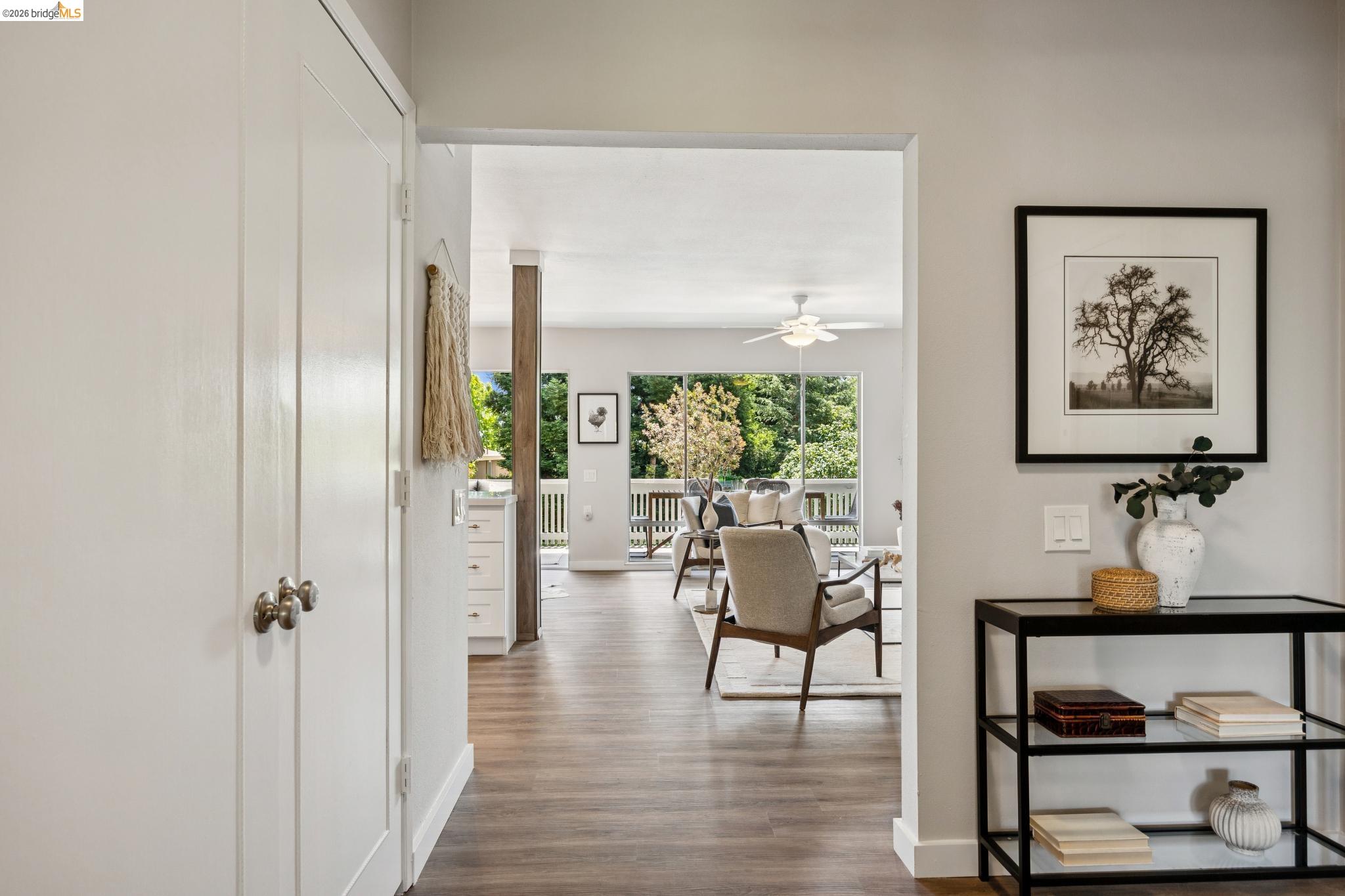 2925 Golden Rain Road, Unit 14 Walnut Creek, CA 94595 - Photo 4 of 49
