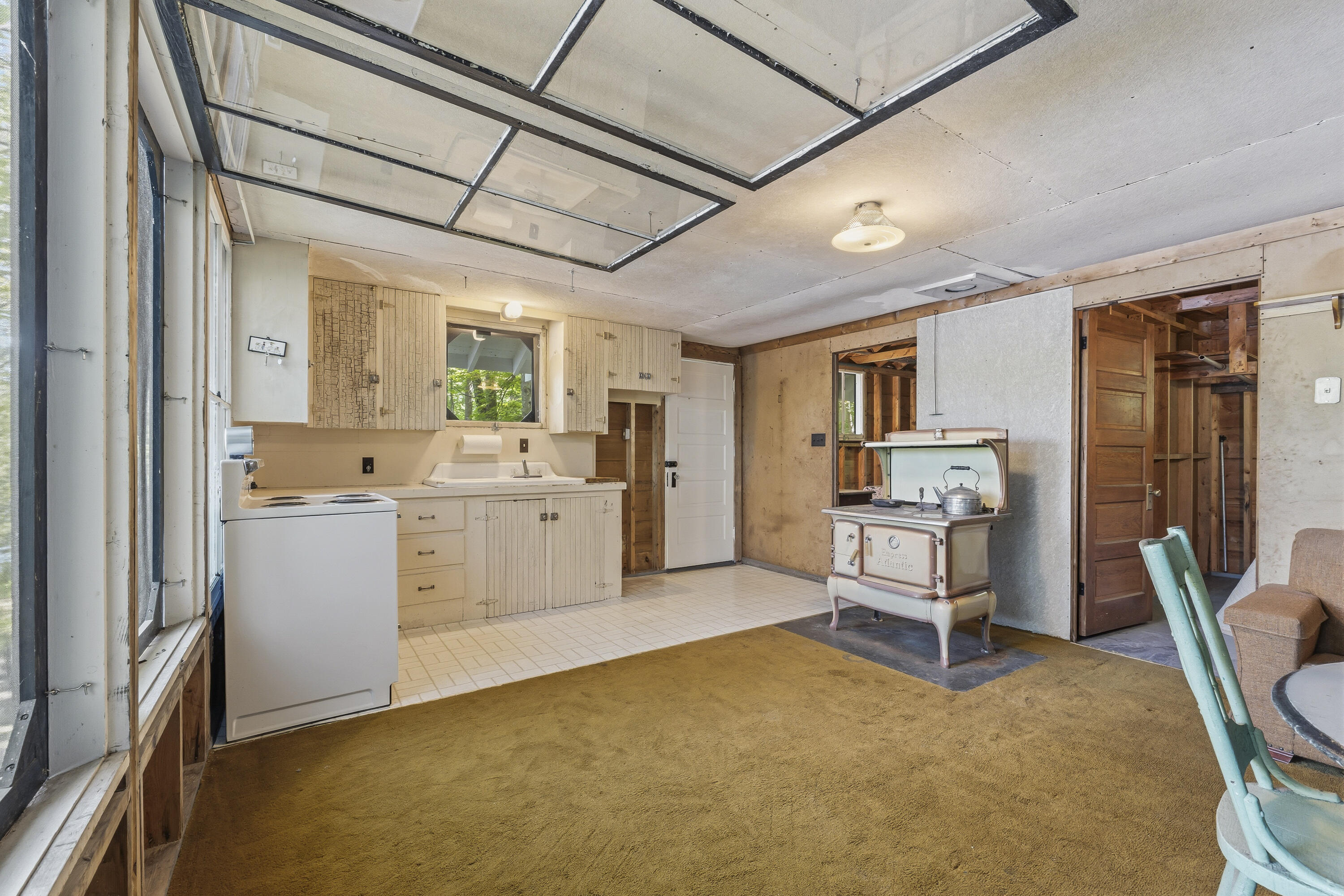 29 Thomas Road Greene, ME 04236 - Photo 10 of 32 29 Thomas Rd_115