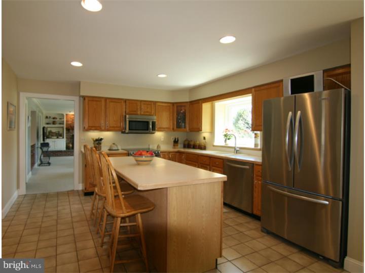 4 Plumridge Road Doylestown, PA 18902 - Photo 12 of 25 Gallery Image 12