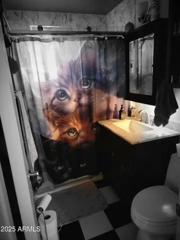 $325,000 | 3039 East Cactus Road, Phoenix, AZ 85028