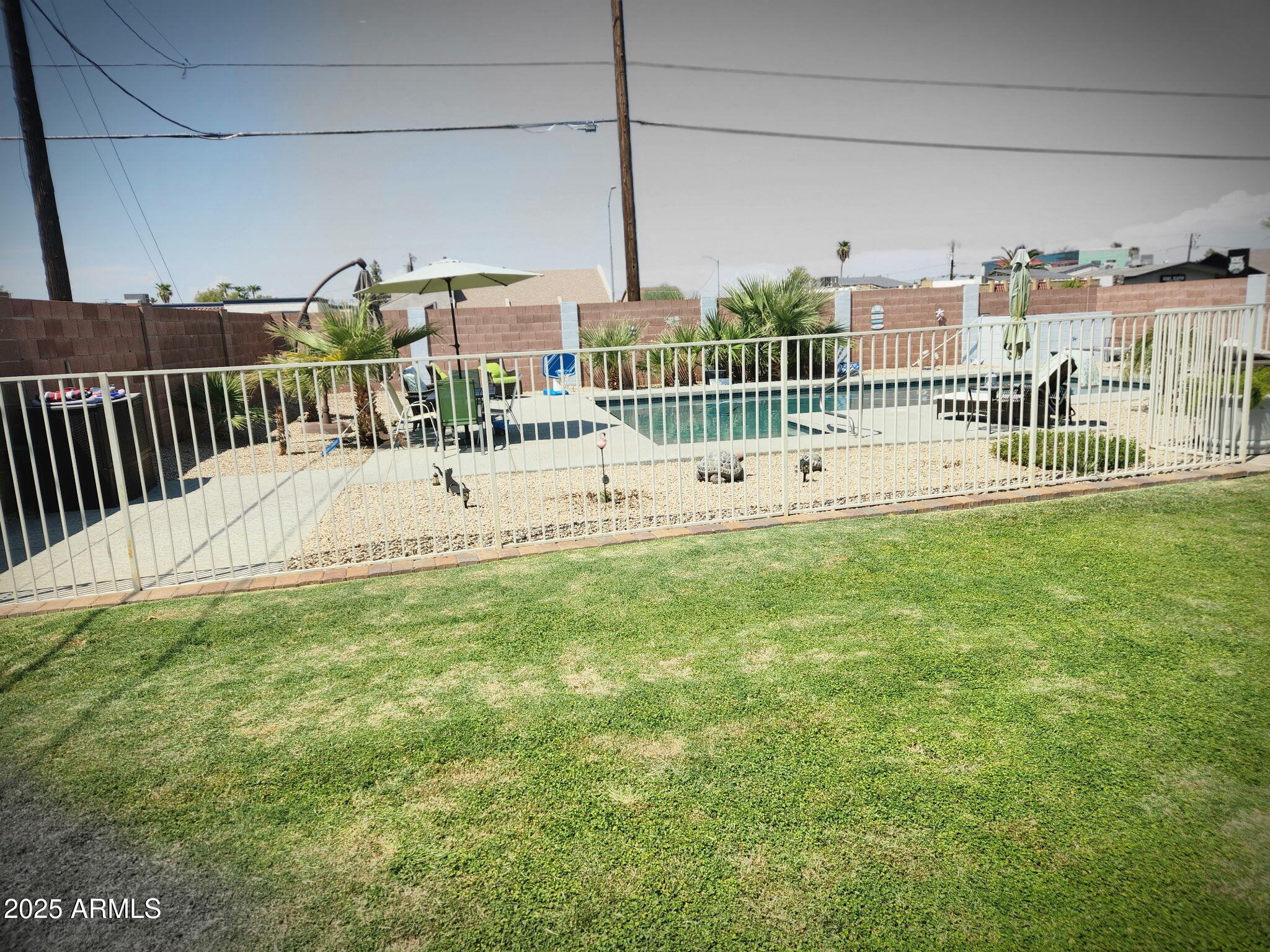 3039 East Cactus Road Phoenix, AZ 85028 - Photo 4 of 15