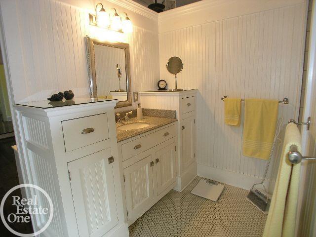 2172 Greenfield Road Berkley, MI 48072 - Photo 25 of 44 50074128-24.JPG