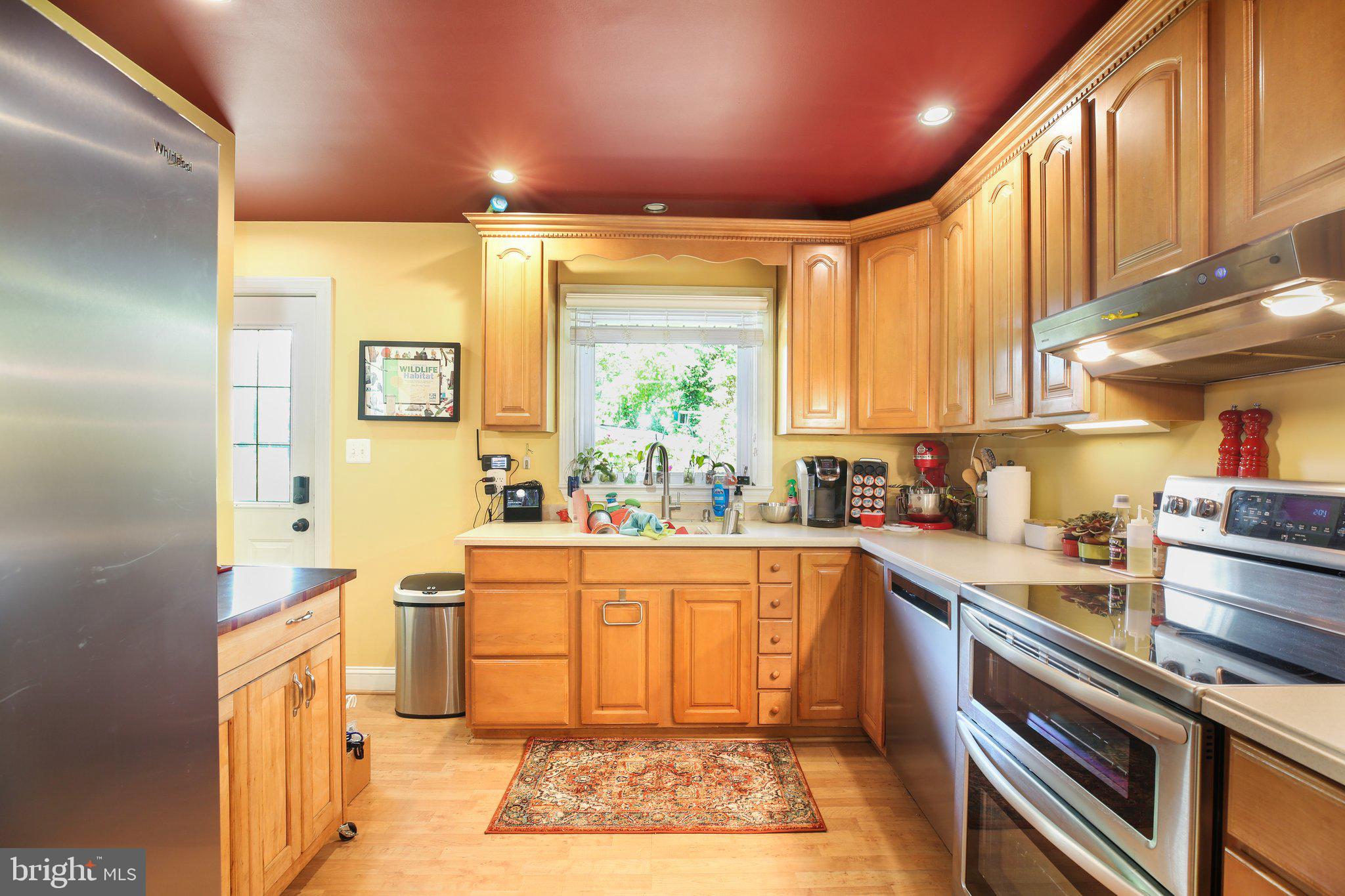 1503 Devils Reach Road Woodbridge, VA 22192 - Photo 4 of 17 Gallery Image 4