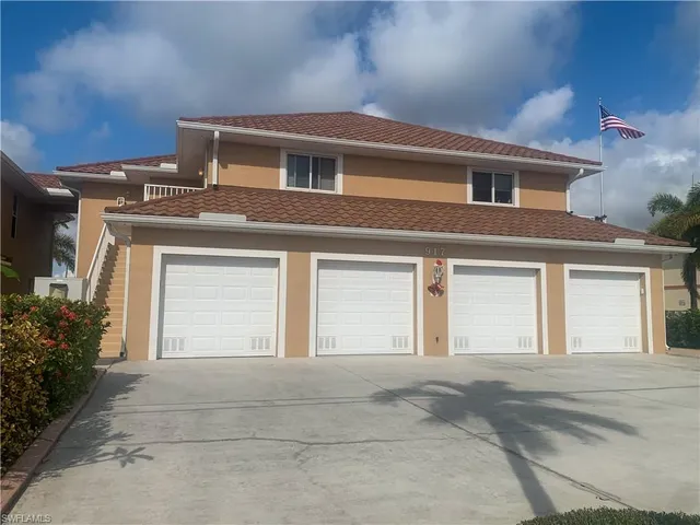 $337,500 | 917 Southwest 47th Terrace, Unit 205, Cape Coral, FL 33914