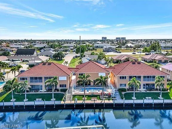 $337,500 | 917 Southwest 47th Terrace, Unit 205, Cape Coral, FL 33914