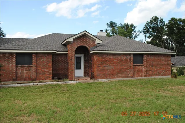 $1,750 | 97 Ben Nevis Lane, Temple, TX 76502